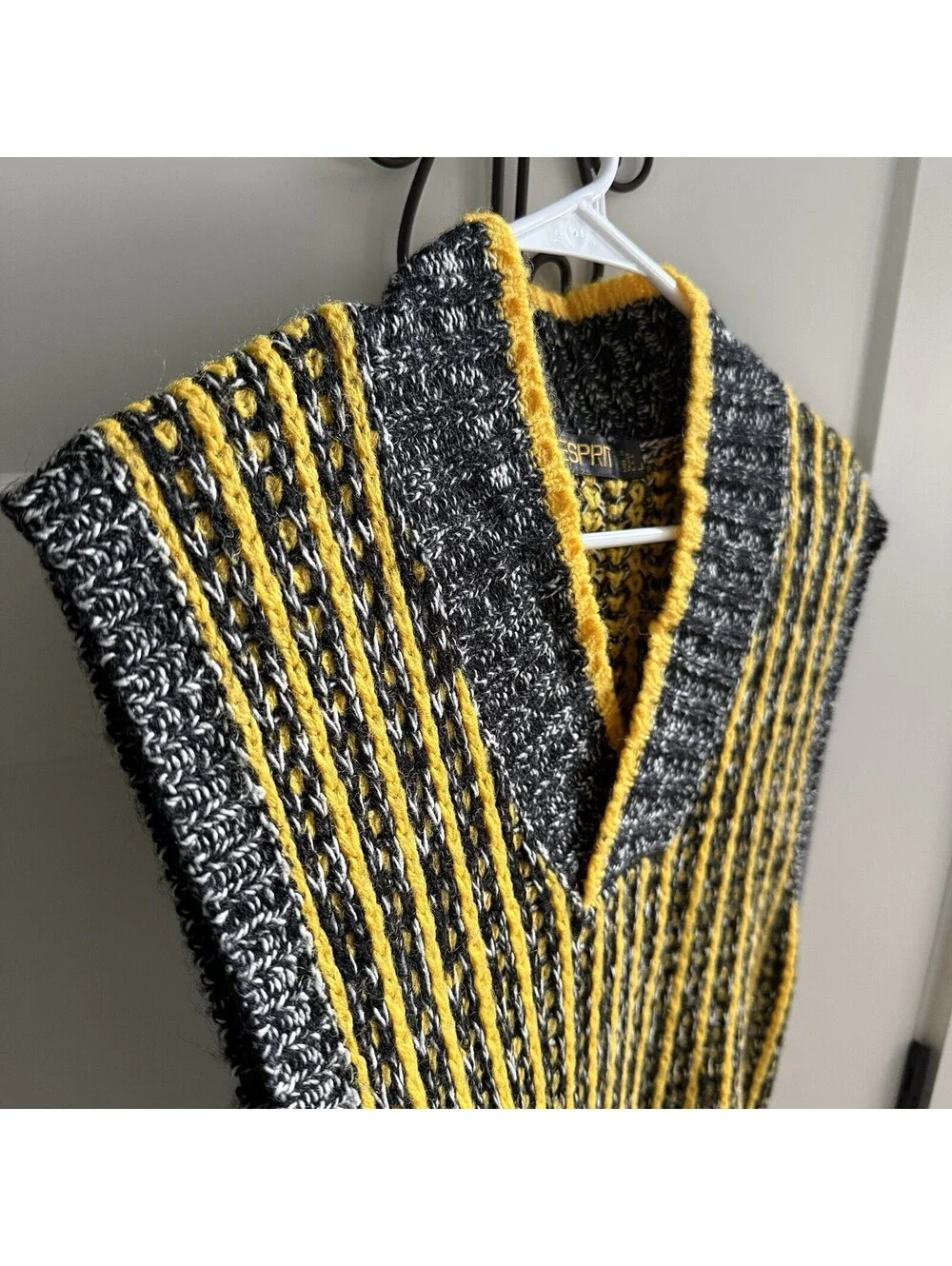 Vintage ESPRIT Sweater Vest Mens L 80s 90s Chunky Knit Yellow Black Preppy